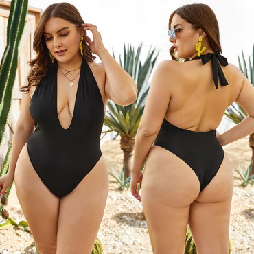 Bikini Plus Size One-Piece Swimsuit in Black