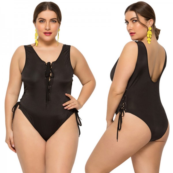 Bikini Plus Size One-Piece Swimsuit in Black