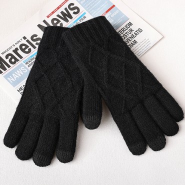 Winter Ladies Knitted Thermal Gloves in Black