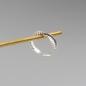 Vintage Mobius Twist Open Ring - MLYH226