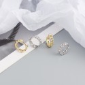 Twisted Chain Shaped Hoop Earrings - MLYH453