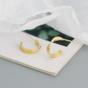 Elegant C-shaped Twisted Stud Earrings - MLYH595