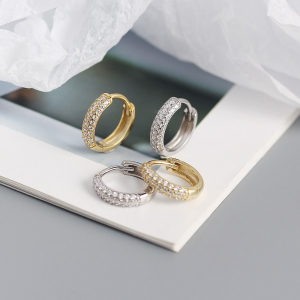 Metallic Style Sparkling Hoop Earrings