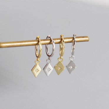 Diamond Shaped Eight Awn Star Dangle Earrings