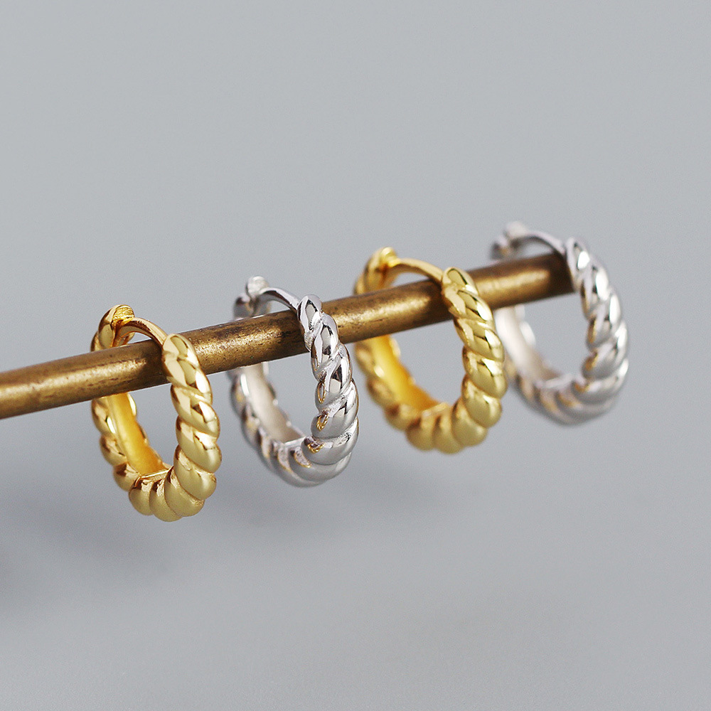 Metallic Style Twisted Hoop Earrings - MLYH062