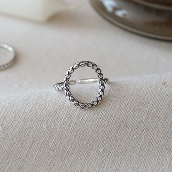 Vintage Circle Striped Open Ring