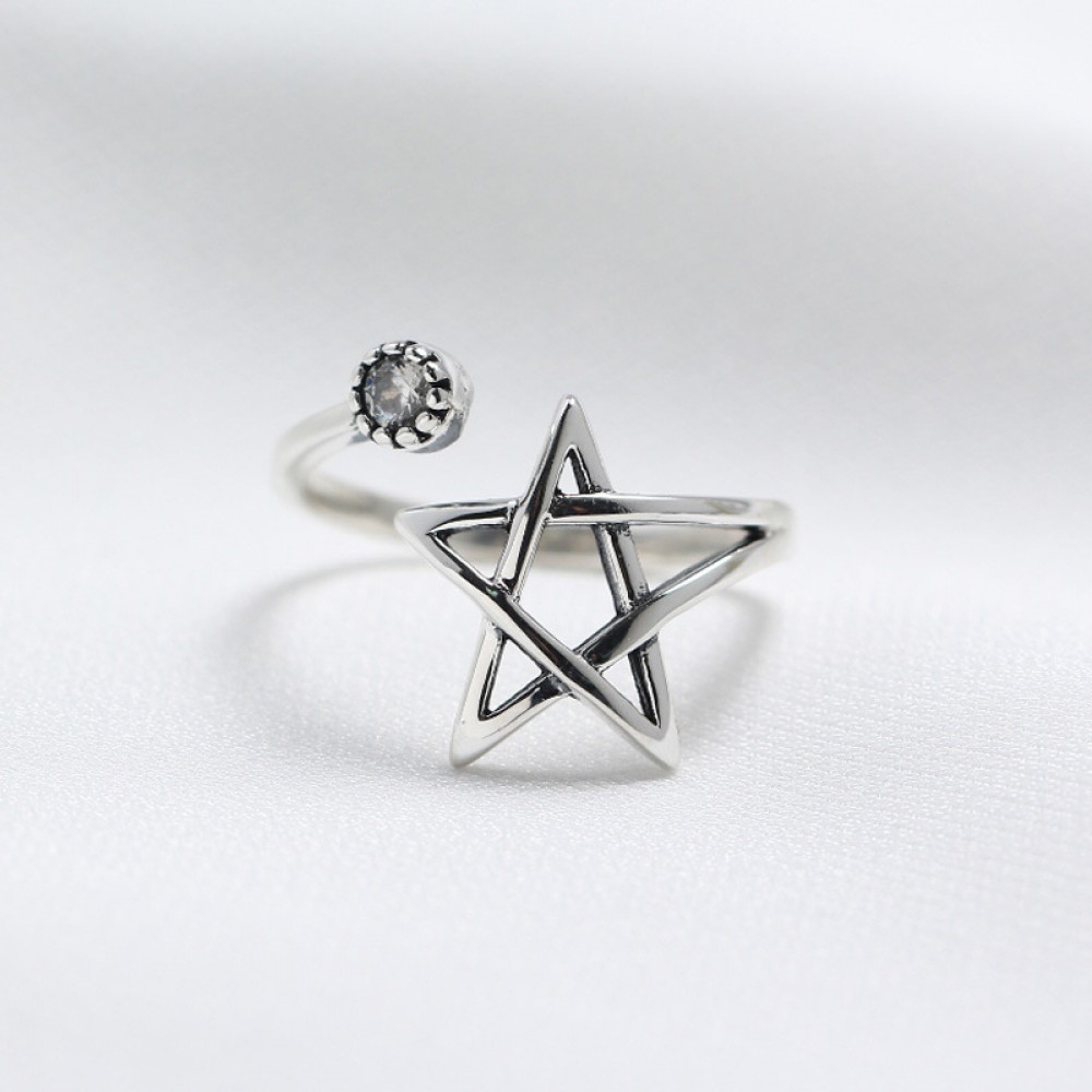 Big Hollow Star Open Ring - MLYH106
