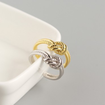 Elegant Knot Shaped Open Ring