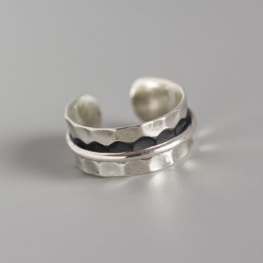 Vintage Hammered Textured Open Ring