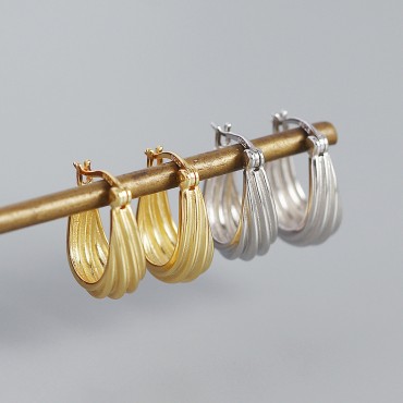 Metallic Style Spiral Textured Hoop Earrings