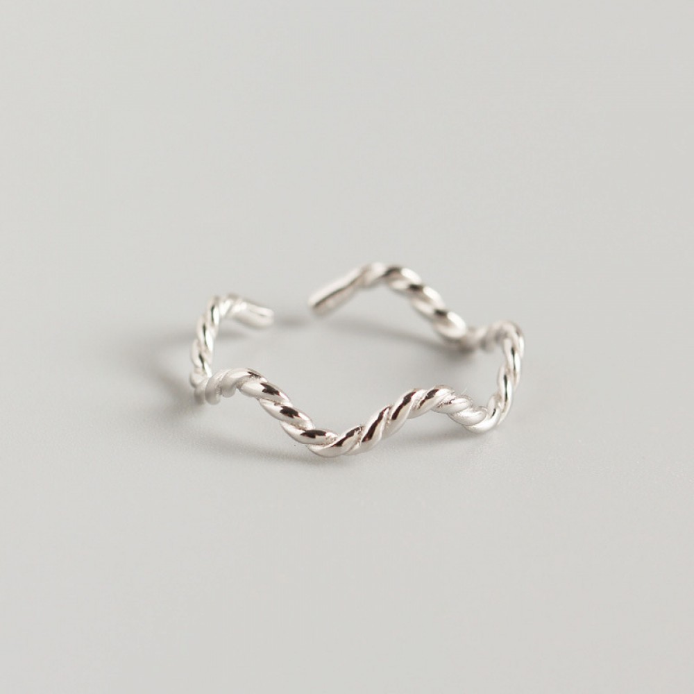 Minimalist Twisted Wave Open Ring - MLYH182