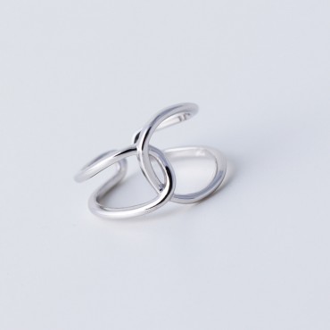 Minimalist Cross Line Open Ring