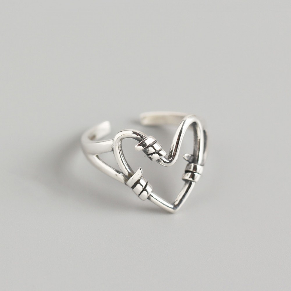 Vintage Wrapped Heart Open Ring - MLYH196