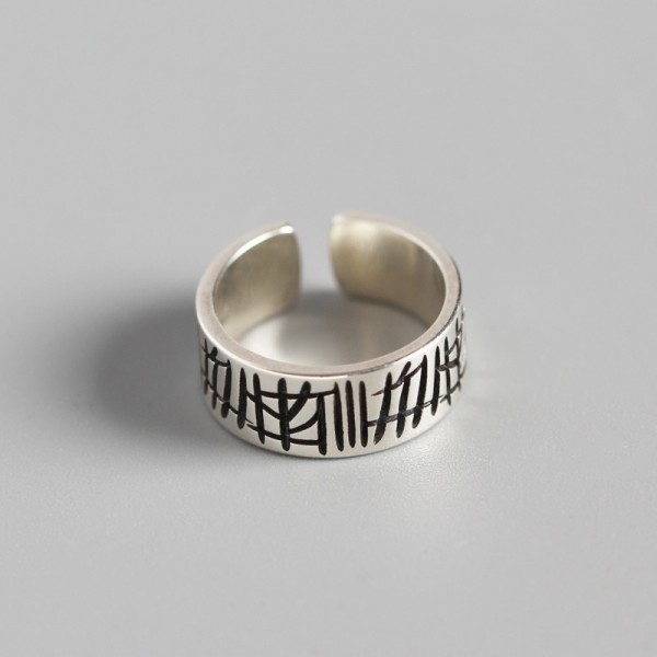 Vintage Graffiti Engraved Open Ring