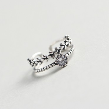 Vintage Leaves Crown Open Ring