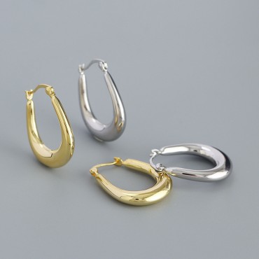 Metallic U-shaped Hoop Earrings