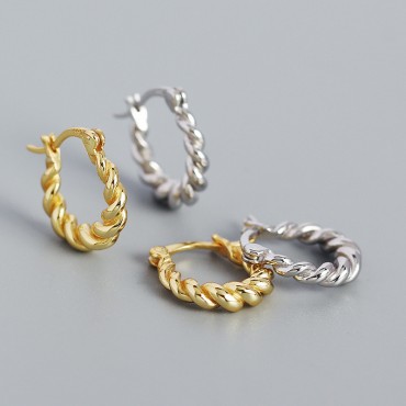 Elegant Twisted U-shaped Hoop Earrings