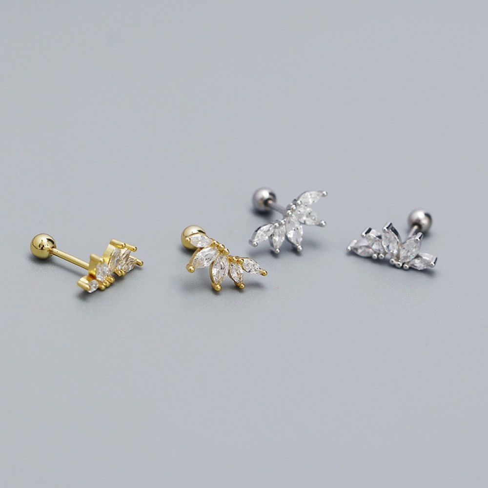 Sparkling Crown Shaped Stud Earrings - MLYH395