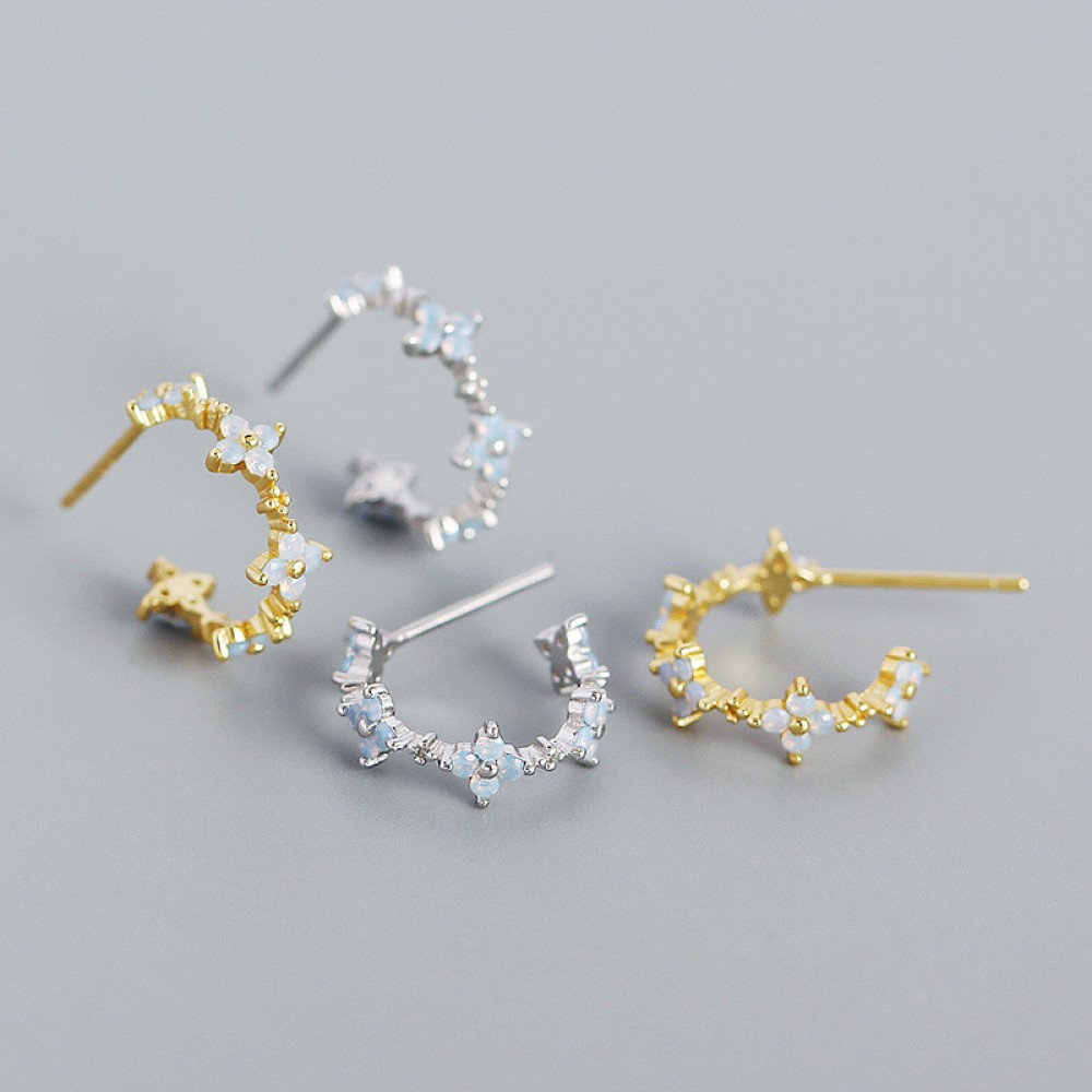 C-Shaped Four Leaf Clover Hoop Earrings - MLYH414