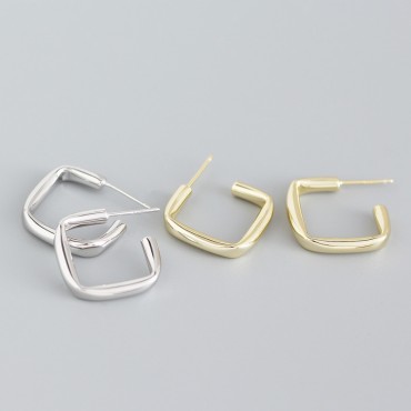 C-shaped Hollow Tube Hoop Earrings
