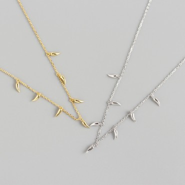Elegant Chili Shaped Necklace