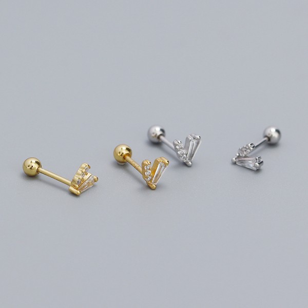 Sparkling V-shaped Rhinestone Stud Earrings