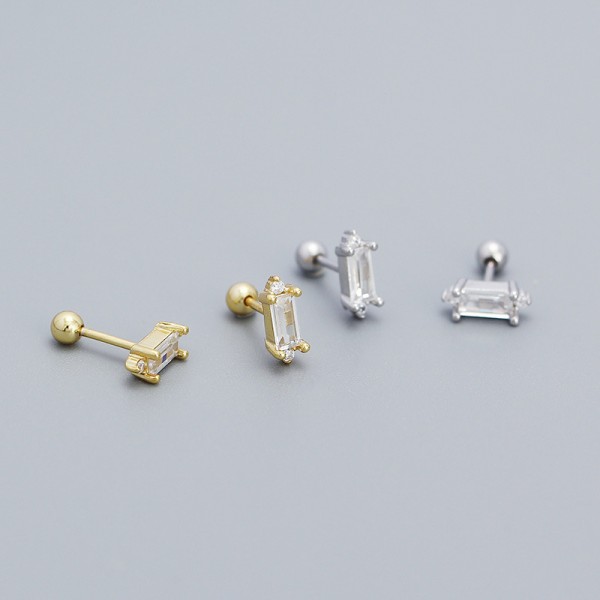 Sparkling Rectangular Rhinestone Stud Earrings