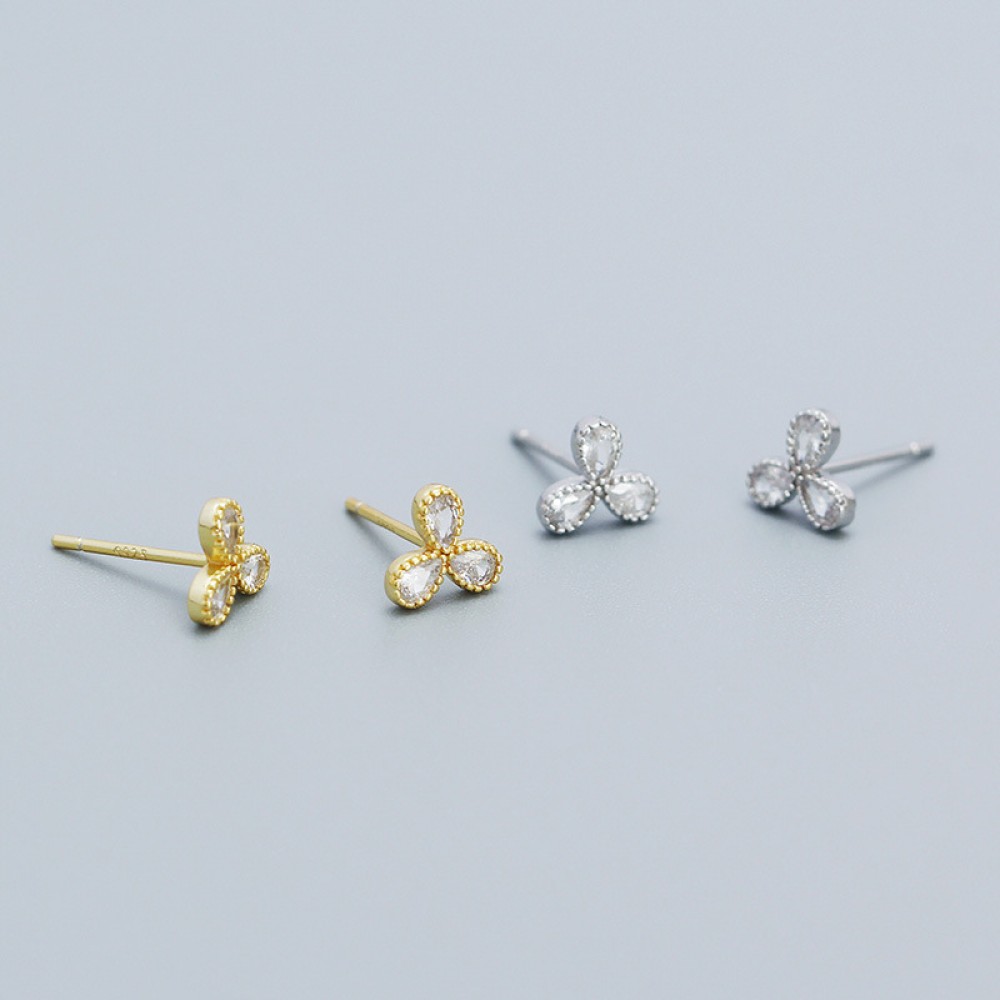 Sparkling Three Leaf Clover Stud Earrings - MLYH513