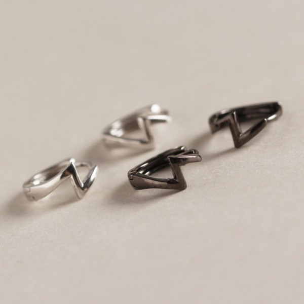Fashion Lightning Outline Hoop Earrings