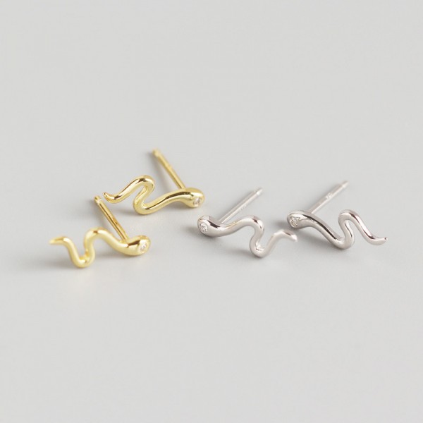 Cute Solitaire Snake Stud Earrings