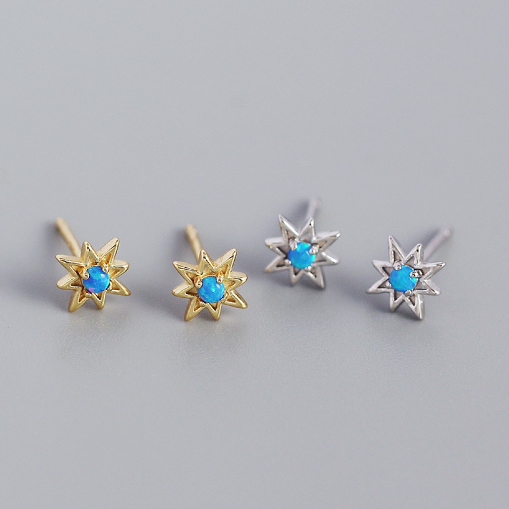 Solitaire Eight Awn Star Stud Earrings - MLYH591