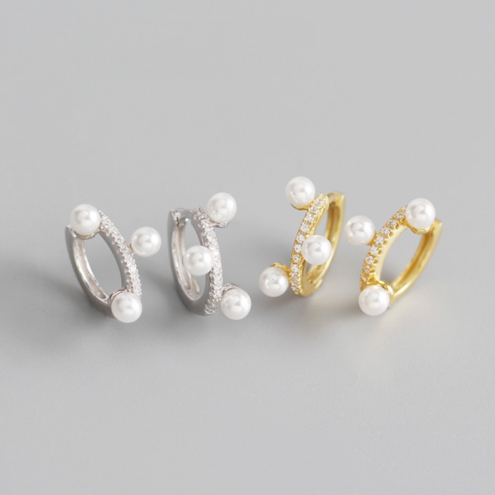 Minimalist Three Pearls Hoop Earrings - MLYH600