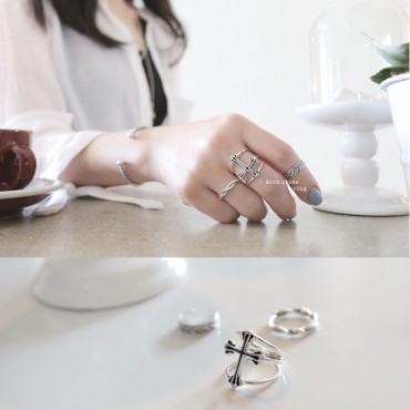 Vintage Latin Cross Pattern Open Ring