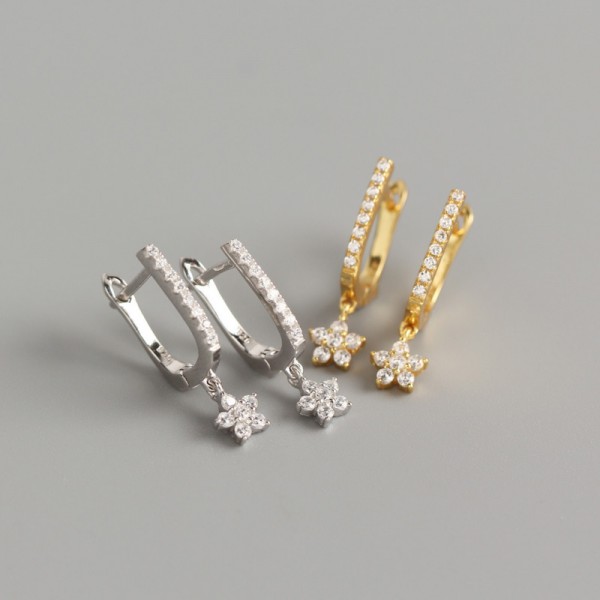 U-shaped Forget Me Not Dangle Earrings