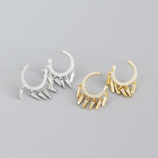 C-shaped Tapered Charms Stud Earrings