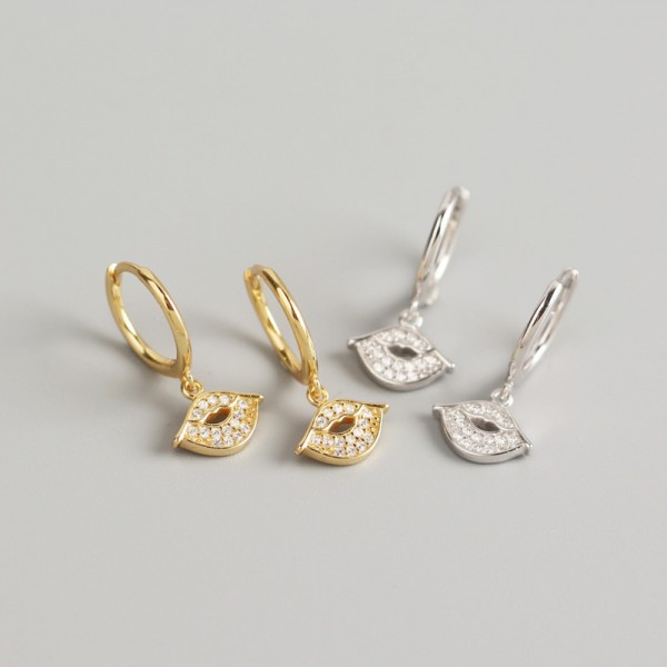 Sweet Pave Kiss Dangle Earrings