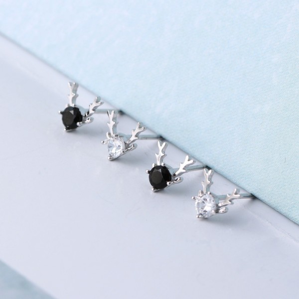 Solitaire Christmas Elk Stud Earrings