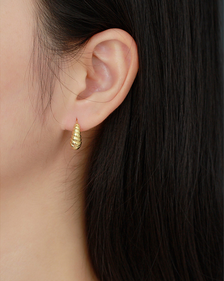 description picture for stud earrings id MLYH460-2