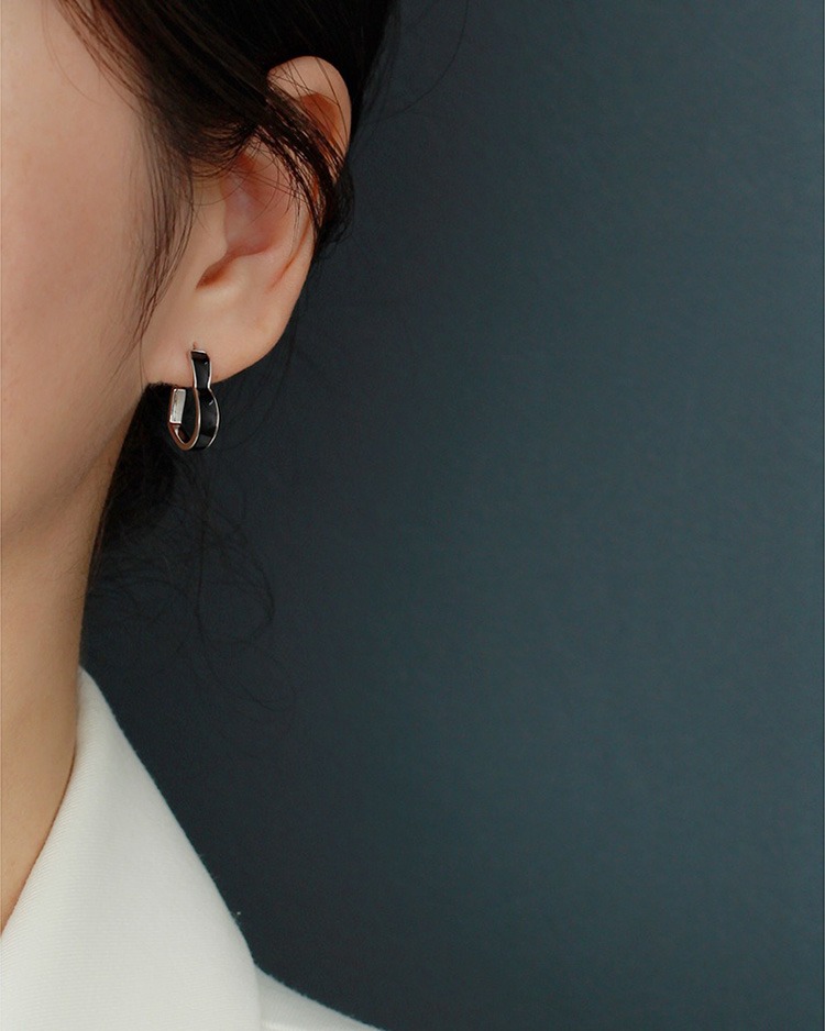 description picture for stud earrings id MLYH576-2