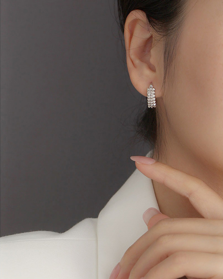 description picture for hoop earrings id MLYH609-4